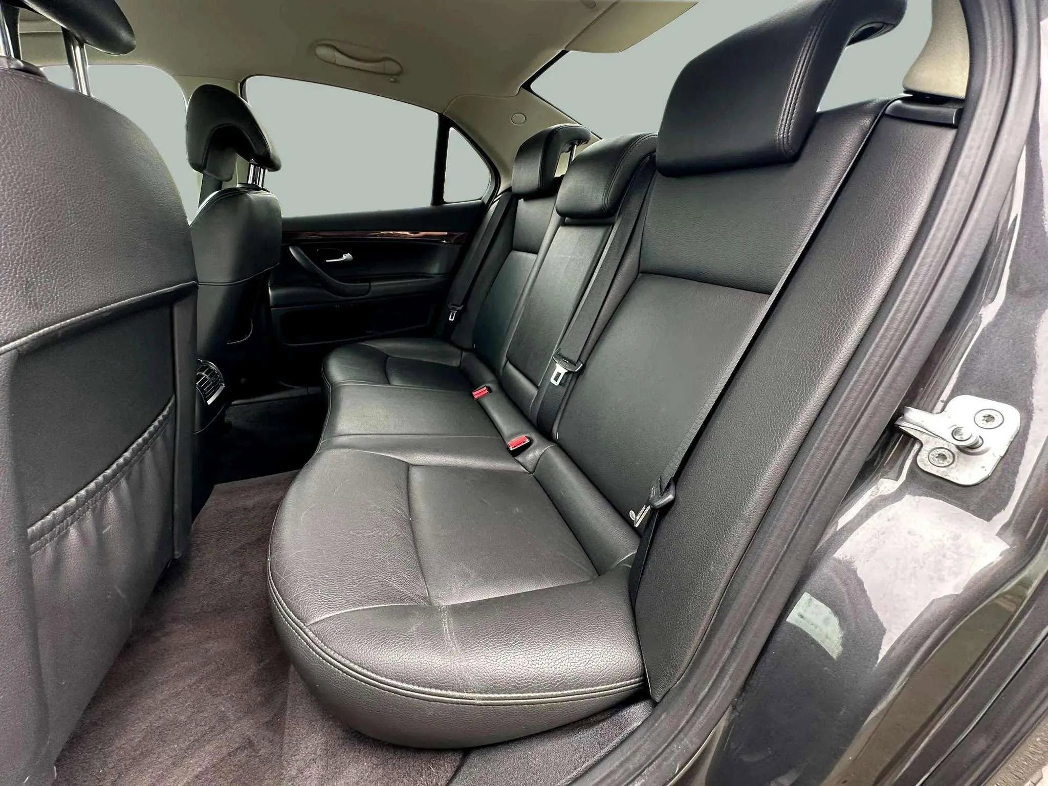 Used 2011 Saab 9-3 2.0T image 17