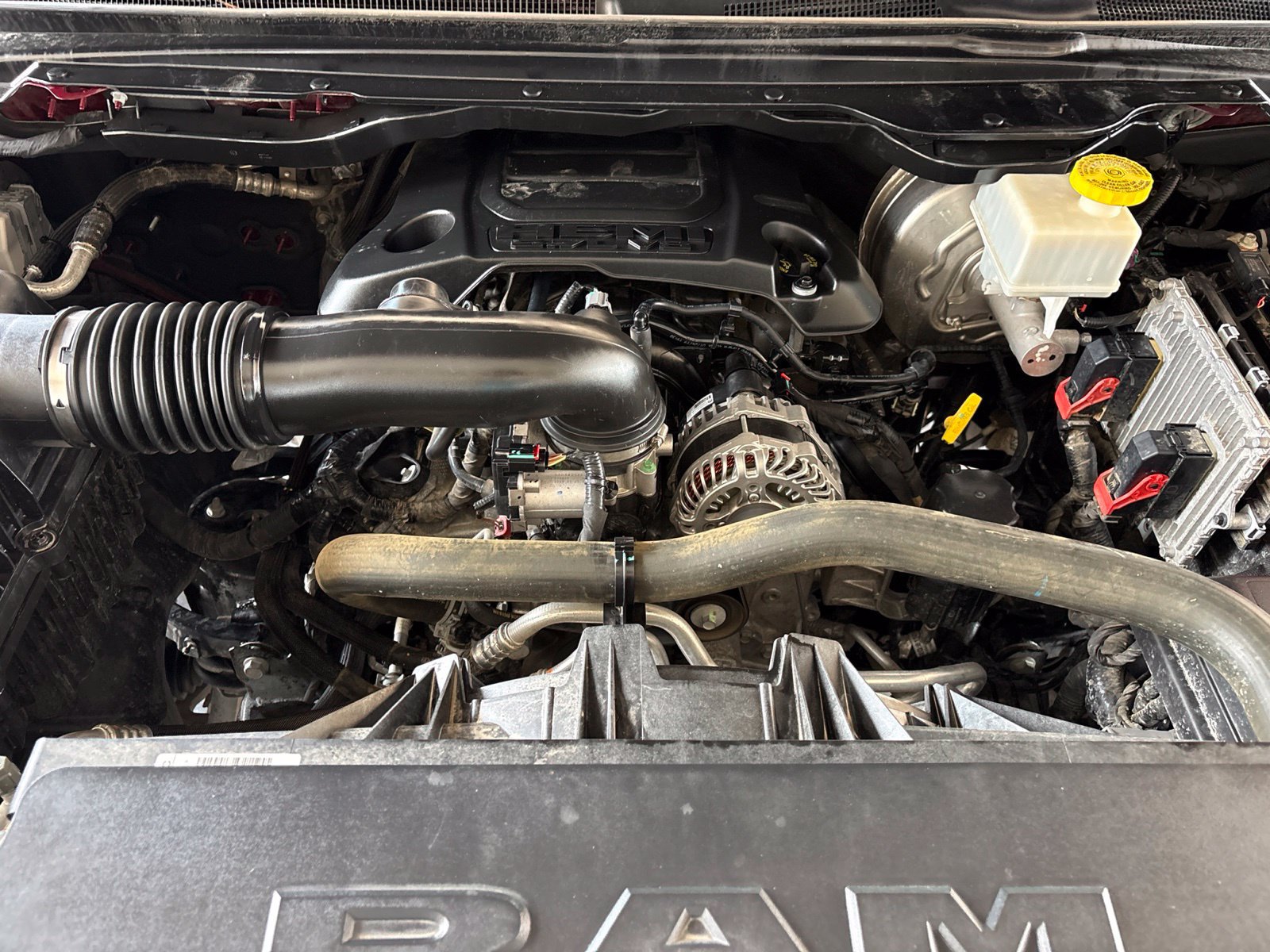 Used 2019 RAM 1500 Limited AWD/4WD image 37