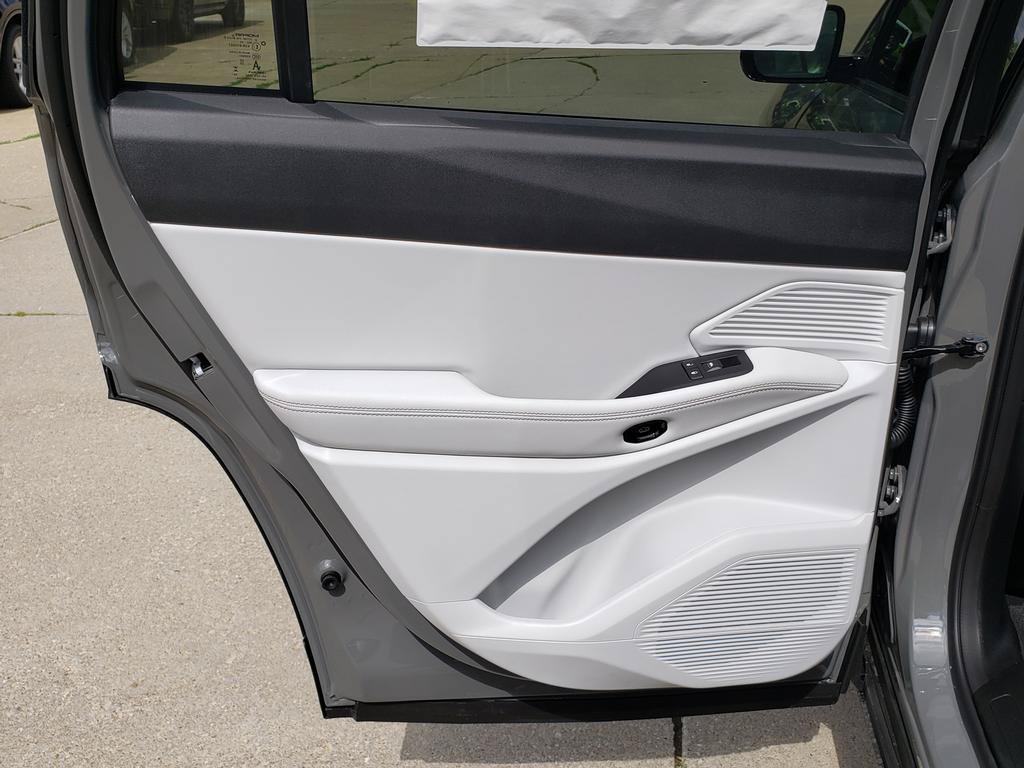 New 2026 Jeep Cherokee Limited AWD/4WD image 15
