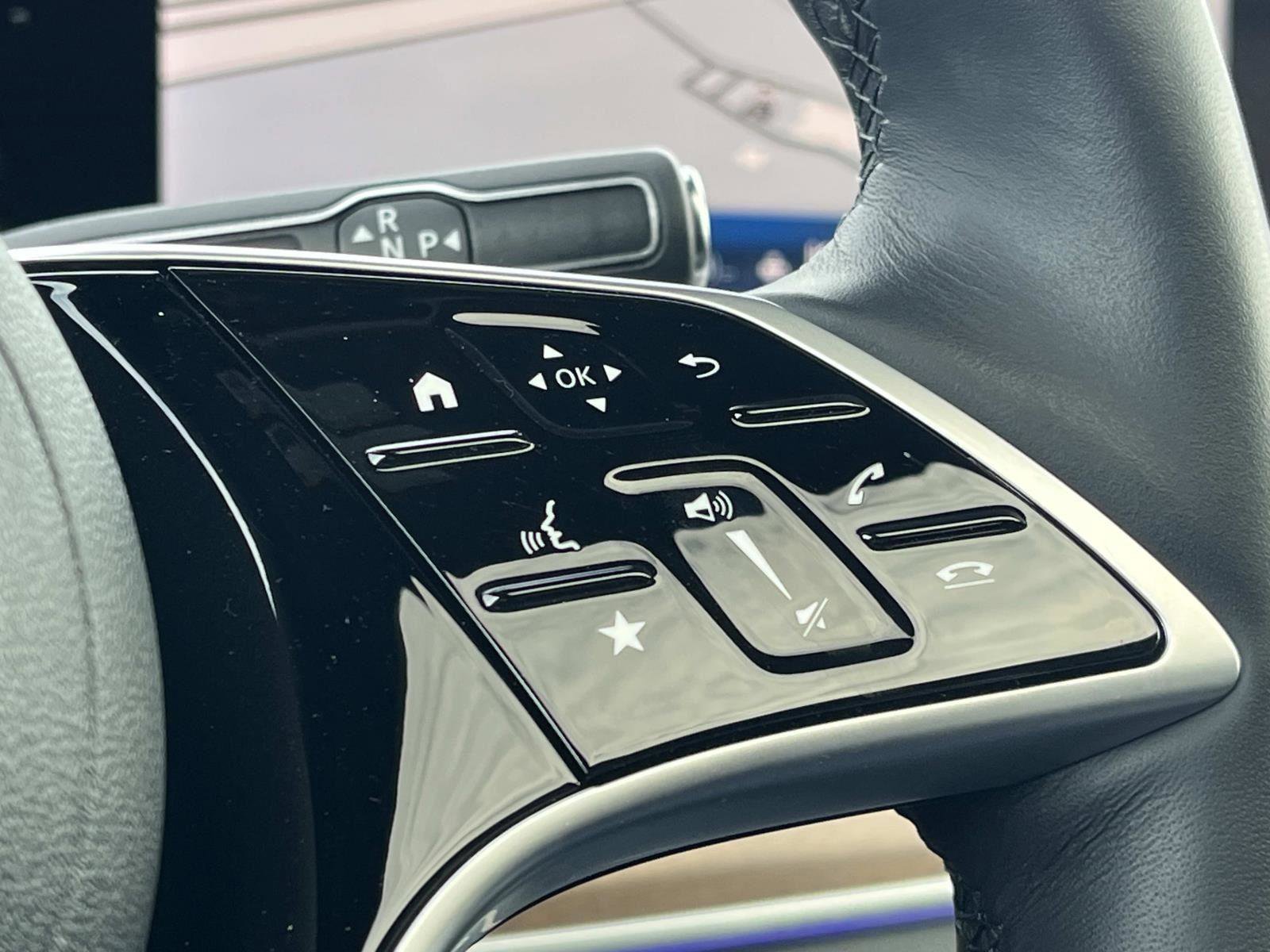 Certified 2026 Mercedes-Benz GLS 450 4MATIC image 29