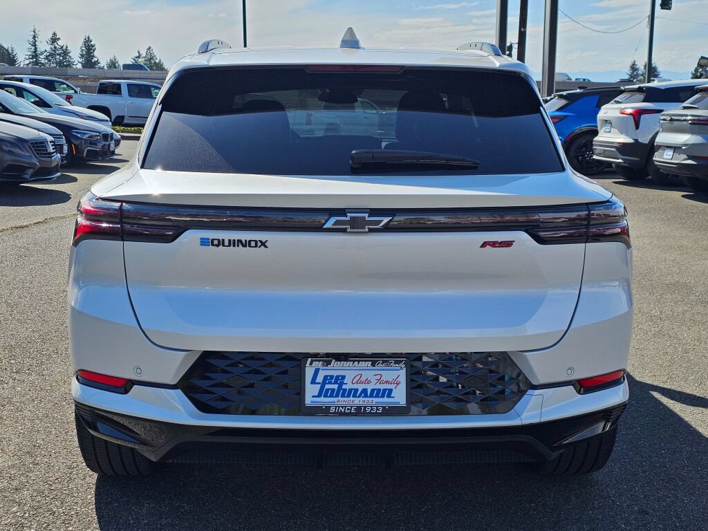 Used 2025 Chevrolet Equinox EV RS FWD image 6