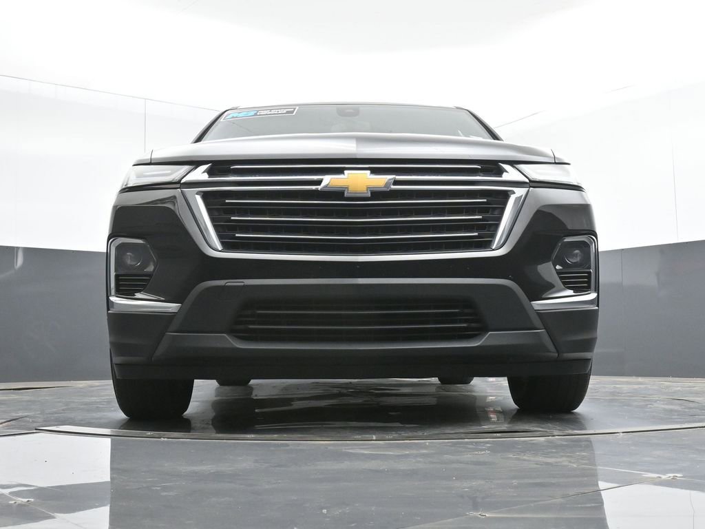 Used 2023 Chevrolet Traverse LT image 49