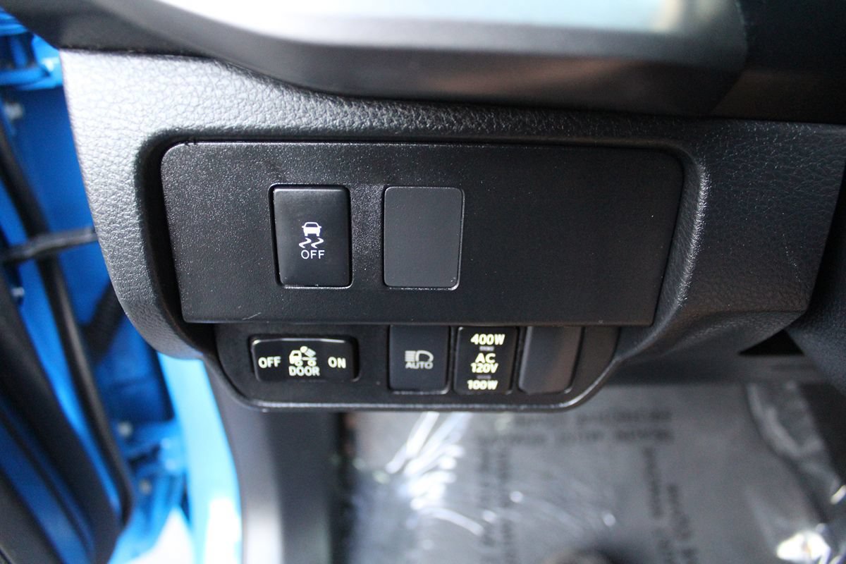 Used 2021 Toyota Tacoma TRD Sport AWD/4WD image 28