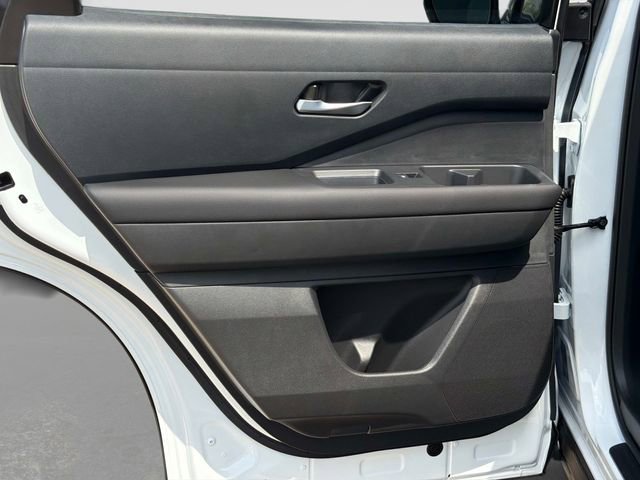 New 2026 Nissan Pathfinder SL AWD/4WD image 12