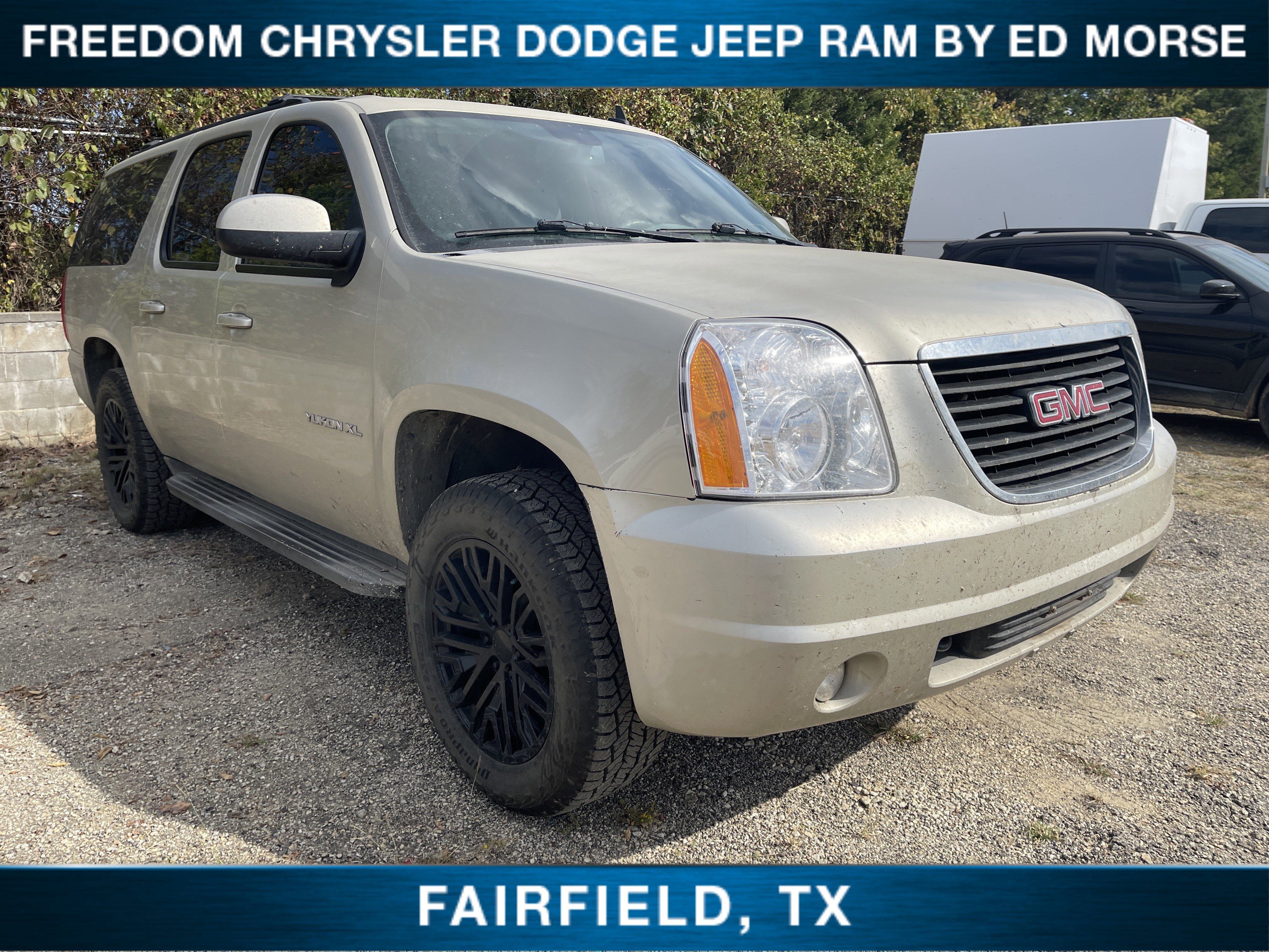 Used 2014 GMC Yukon XL SLT