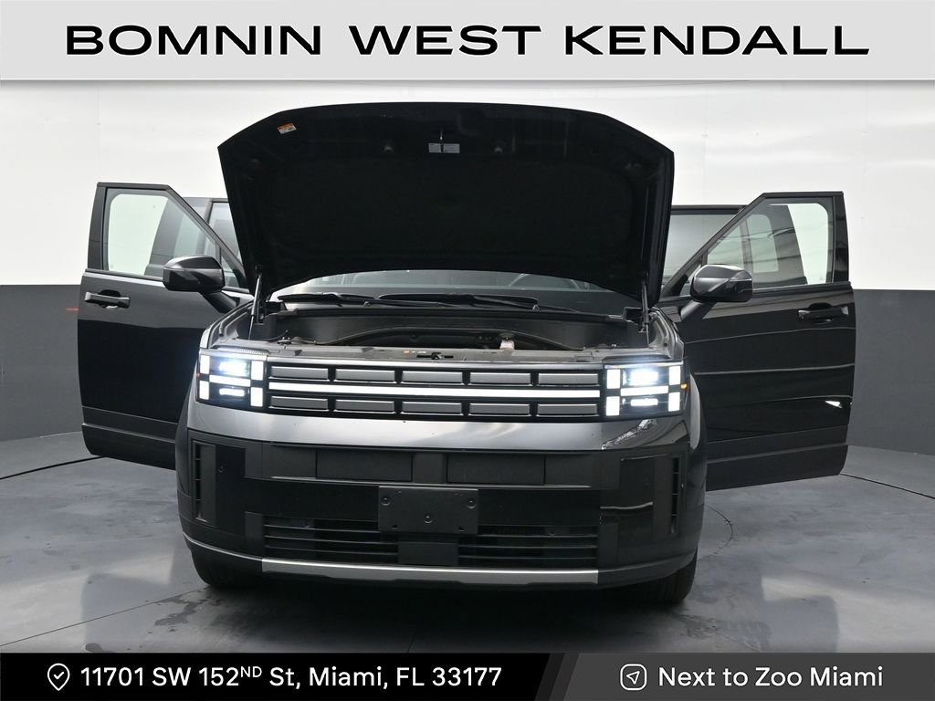 Used 2025 Hyundai Santa Fe SEL image 33