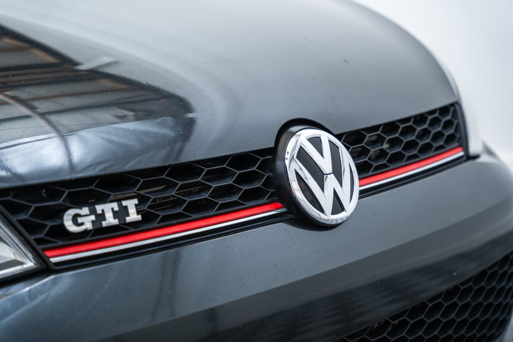 Used 2017 Volkswagen GTI S FWD image 11
