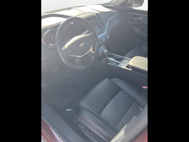 Used 2017 Chevrolet Impala LT w/ Convenience Package FWD image 10