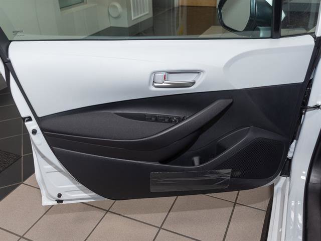 New 2026 Toyota Corolla SE image 9