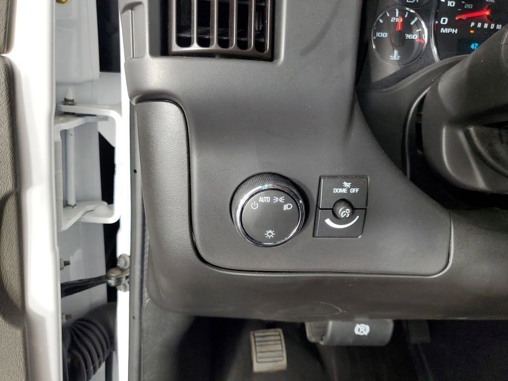 New 2025 Chevrolet Express 3500 w/ Power Convenience Package image 33