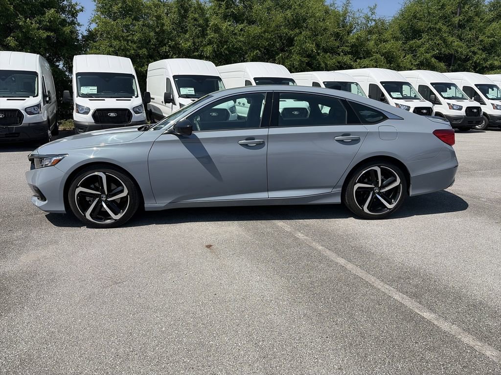 Used 2022 Honda Accord Sport image 4