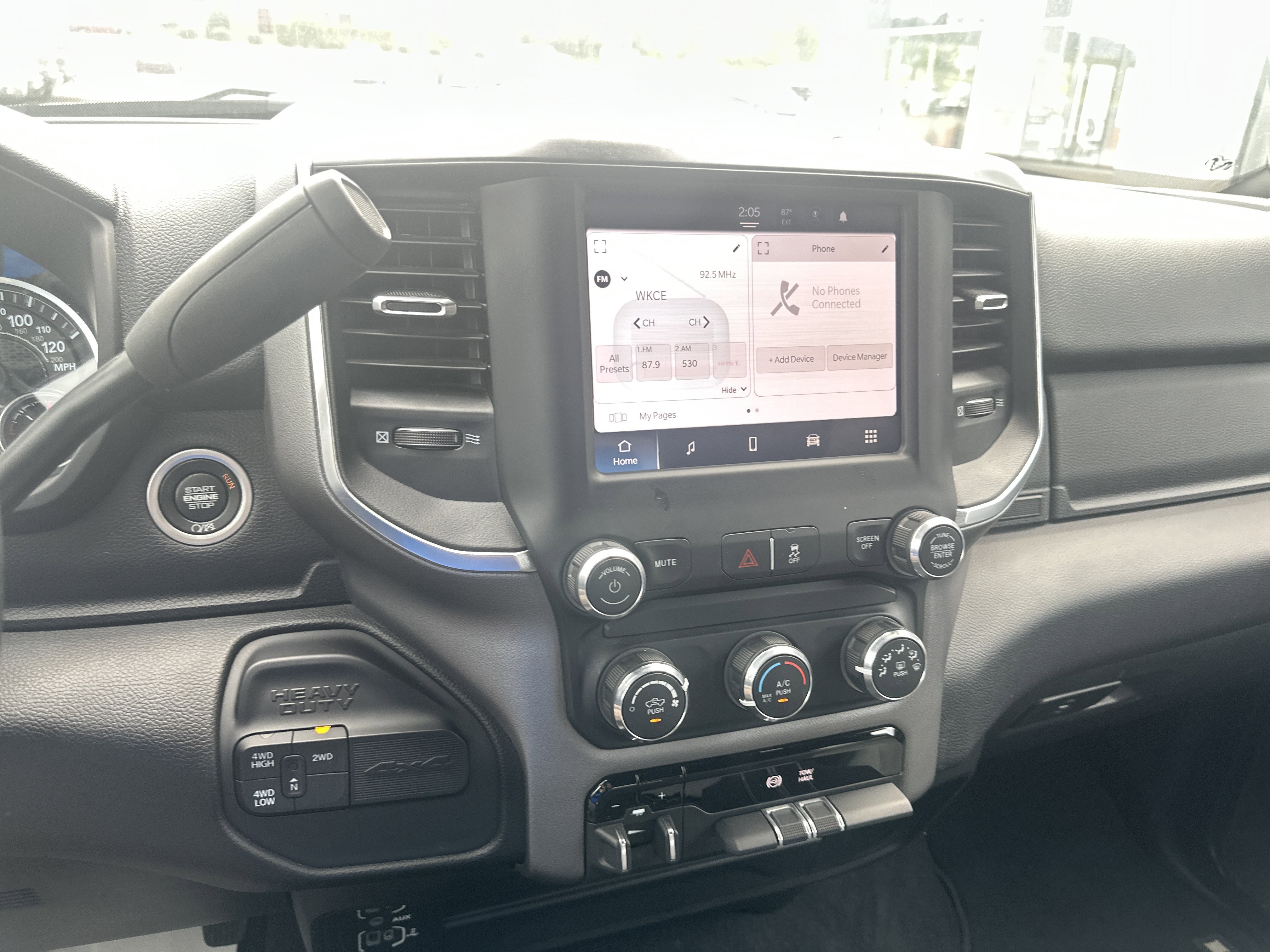 Used 2024 RAM 2500 Big Horn image 35