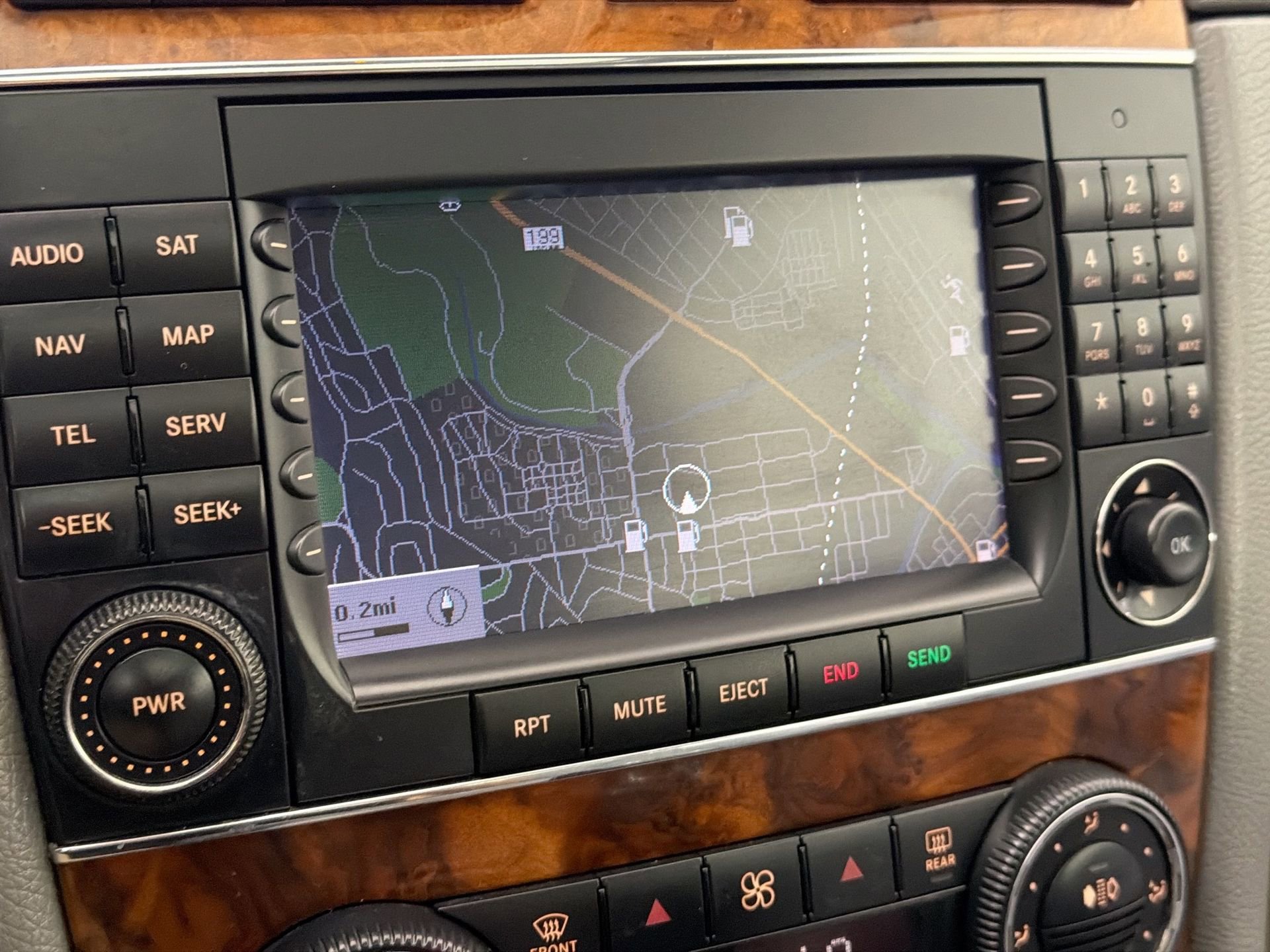 Used 2007 Mercedes-Benz CLK 350 Coupe image 14
