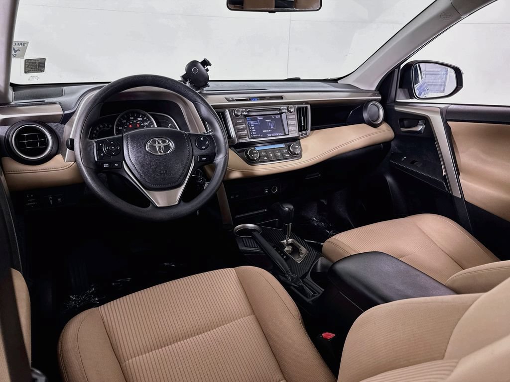 Used 2014 Toyota RAV4 XLE FWD image 30