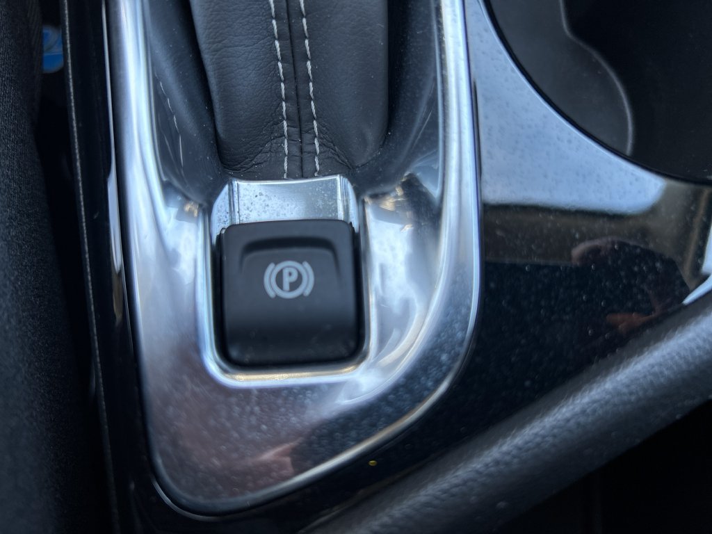 Used 2024 Buick Encore GX Preferred w/ Comfort Package FWD image 30