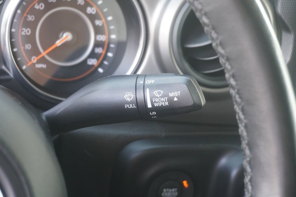 Used 2022 Jeep Gladiator Willys AWD/4WD image 16