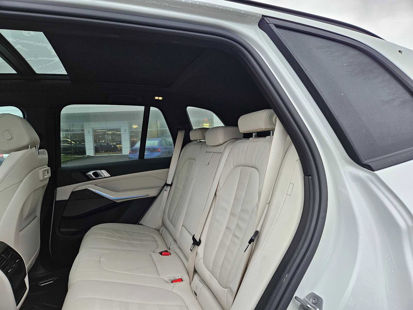 Used 2022 BMW X5 xDrive45e w/ M Sport Package image 21