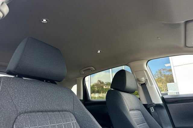 Certified 2026 Honda HR-V LX image 19