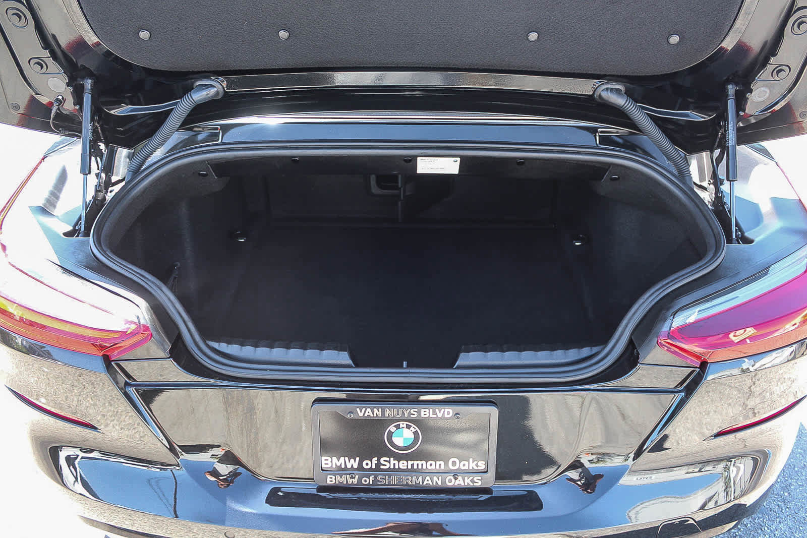 Used 2022 BMW Z4 sDrive30i w/ Convenience Package image 23