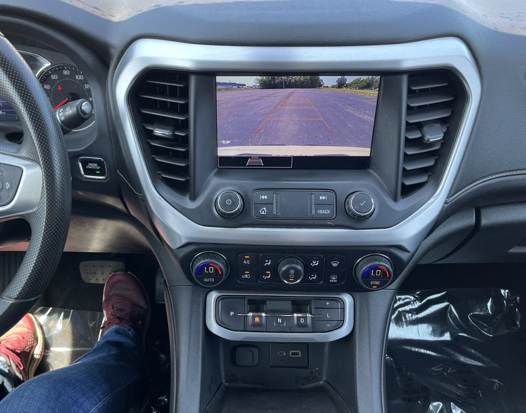 Certified 2021 GMC Acadia SLE w/ Driver Convenience Package FWD image 13