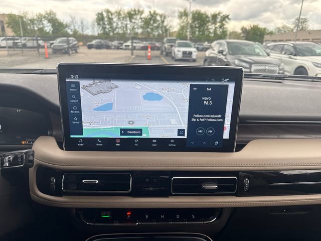 Used 2023 Lincoln Nautilus Reserve FWD image 24
