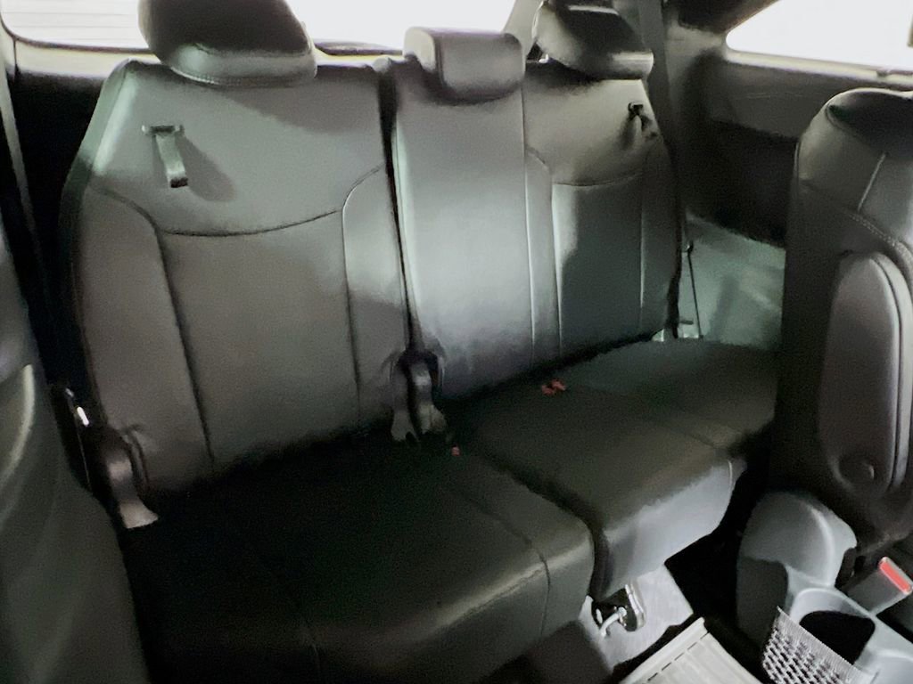 Certified 2025 Toyota Sienna Platinum AWD/4WD image 25