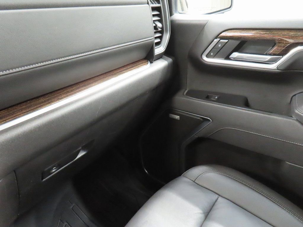 Used 2025 GMC Sierra 1500 Elevation w/ Elevation Premium Package AWD/4WD image 27