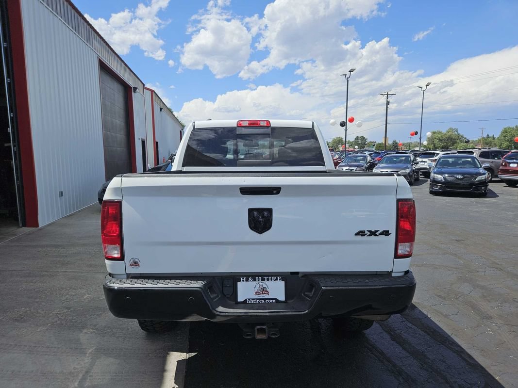 Used 2015 RAM 1500 Classic SLT w/ Luxury Group AWD/4WD image 7