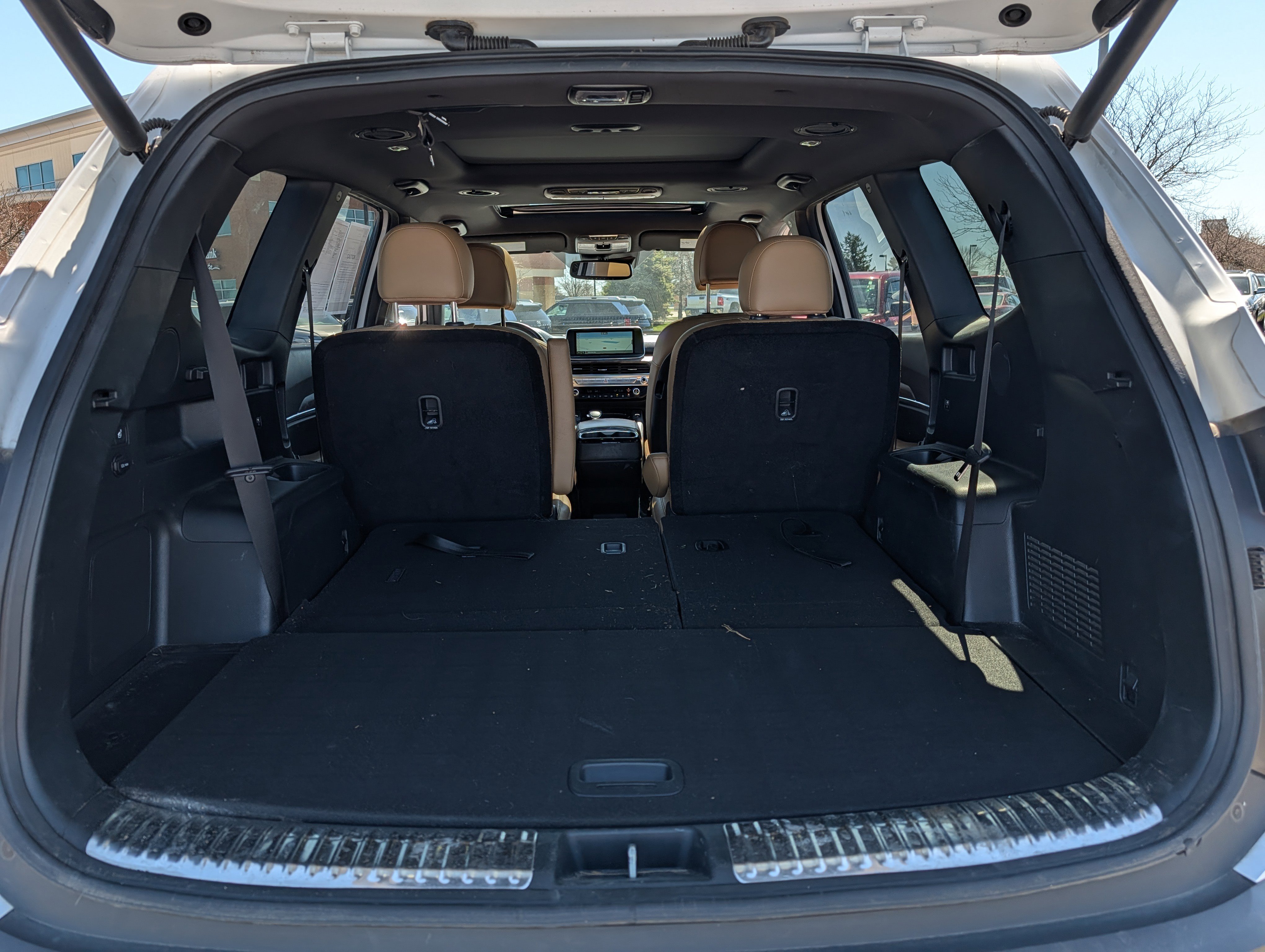 Used 2022 Kia Telluride SX w/ Nightfall Edition Package AWD/4WD image 16