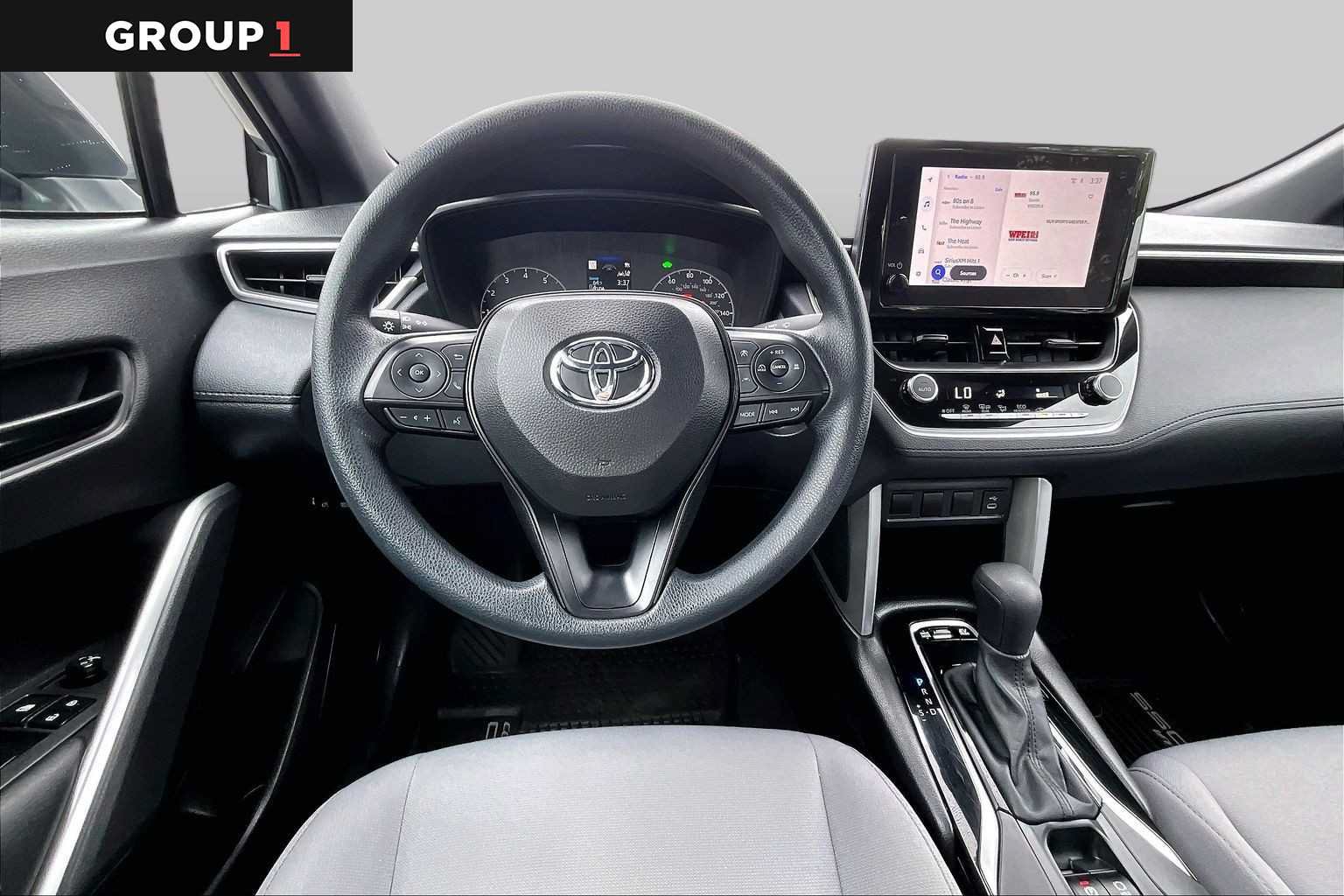 Used 2023 Toyota Corolla Cross AWD Hybrid image 6