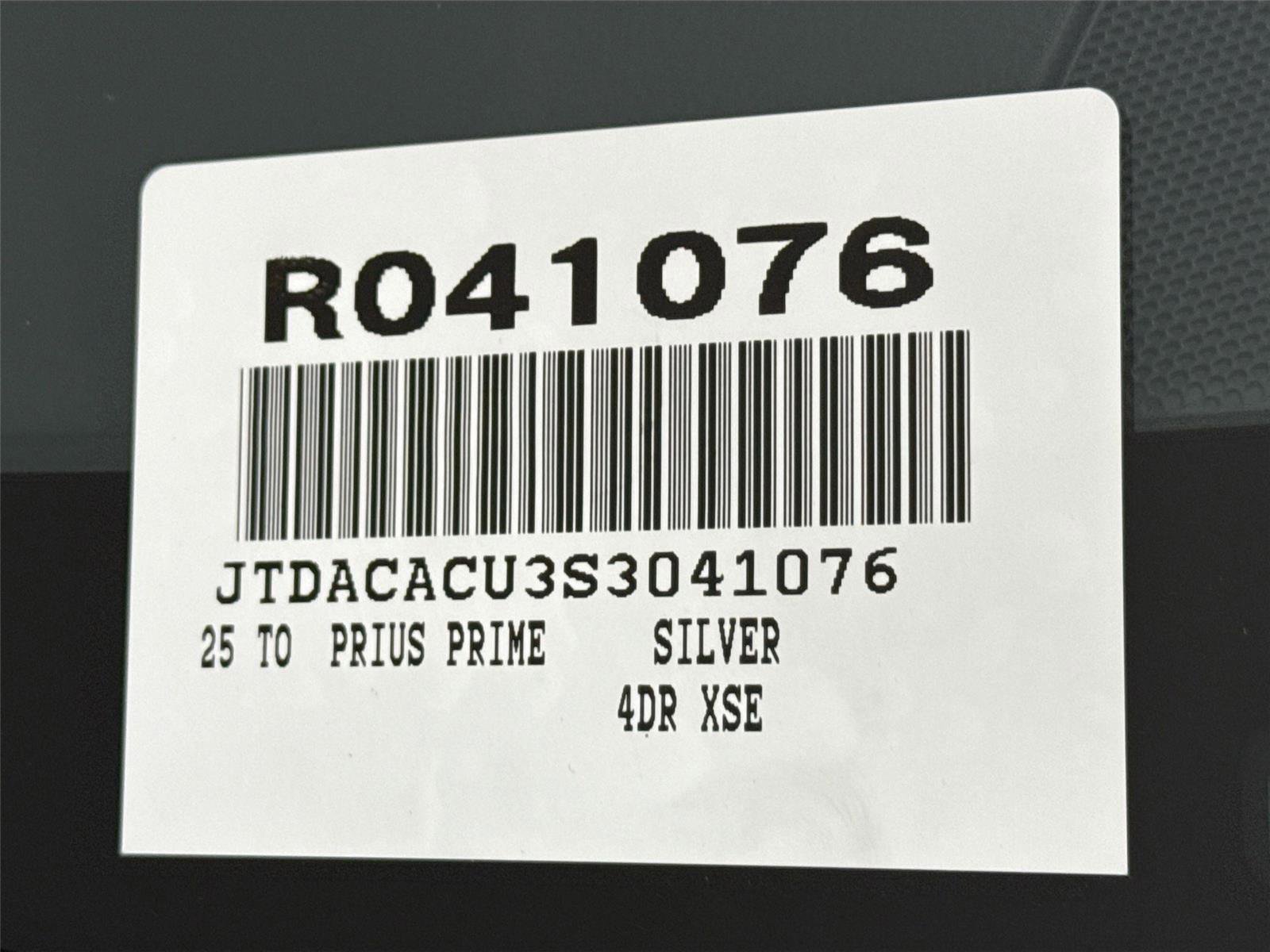 Used 2025 Toyota Prius XSE image 42