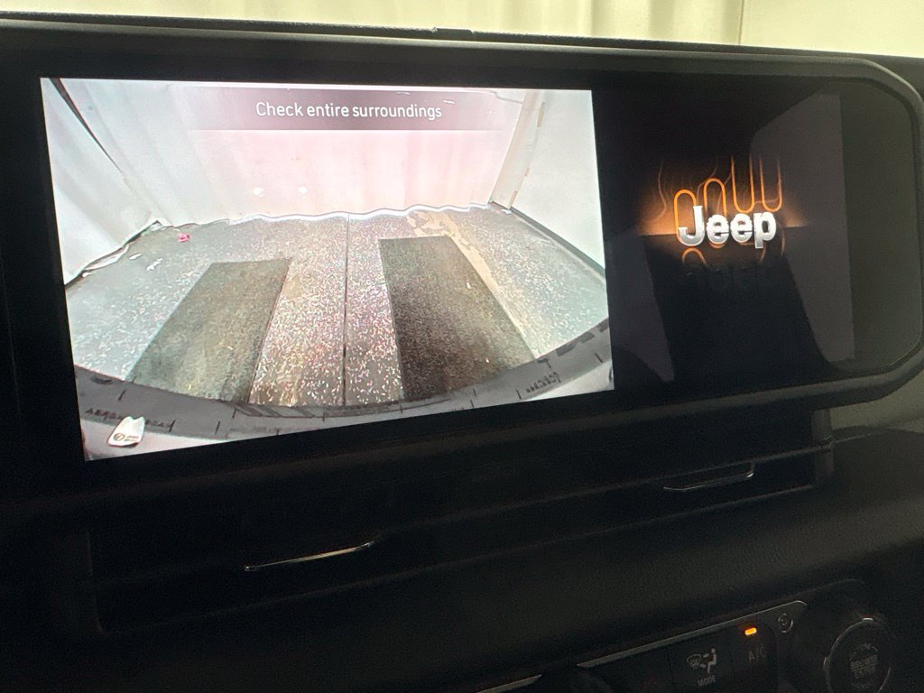 Used 2026 Jeep Wrangler Sport AWD/4WD image 31