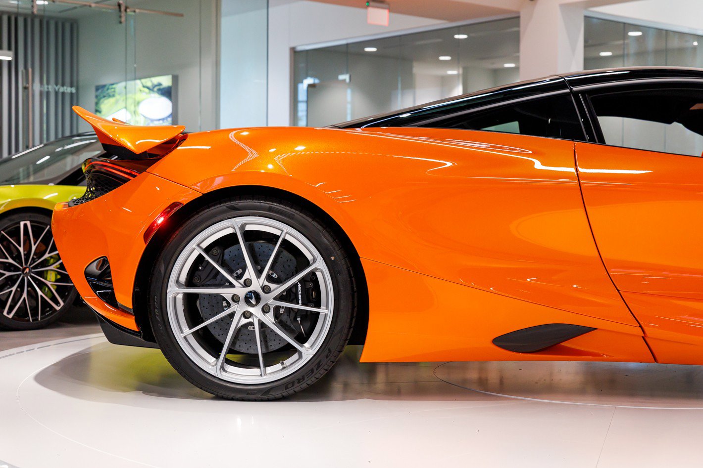 New 2026 McLaren 750S image 10