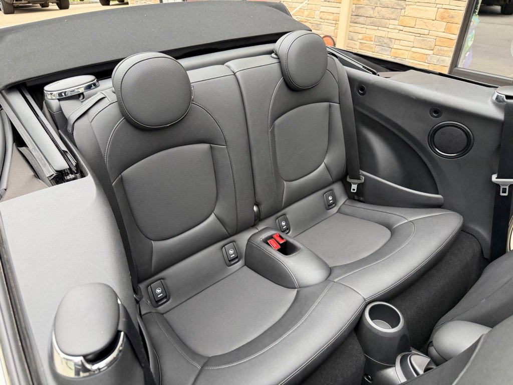 Used 2024 MINI Cooper S FWD image 65