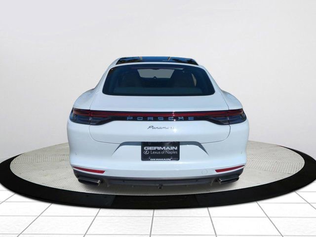 Used 2022 Porsche Panamera image 4