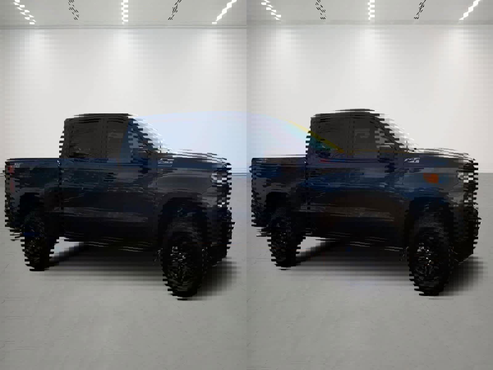 Used 2019 Chevrolet Silverado 1500 Custom Trail Boss w/ Custom Convenience Package image 6