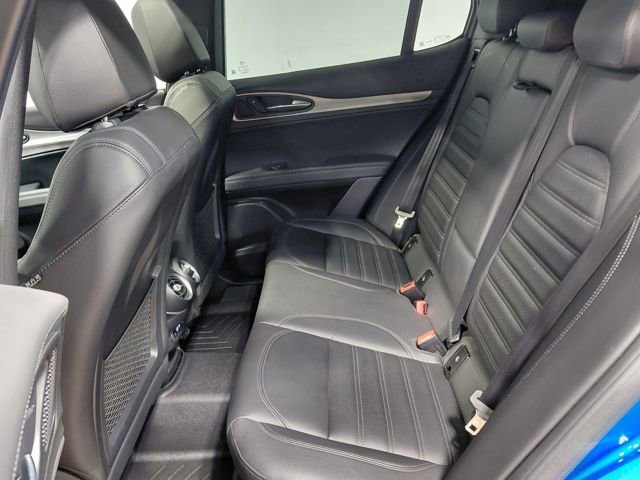 Used 2024 Alfa Romeo Stelvio Veloce image 49