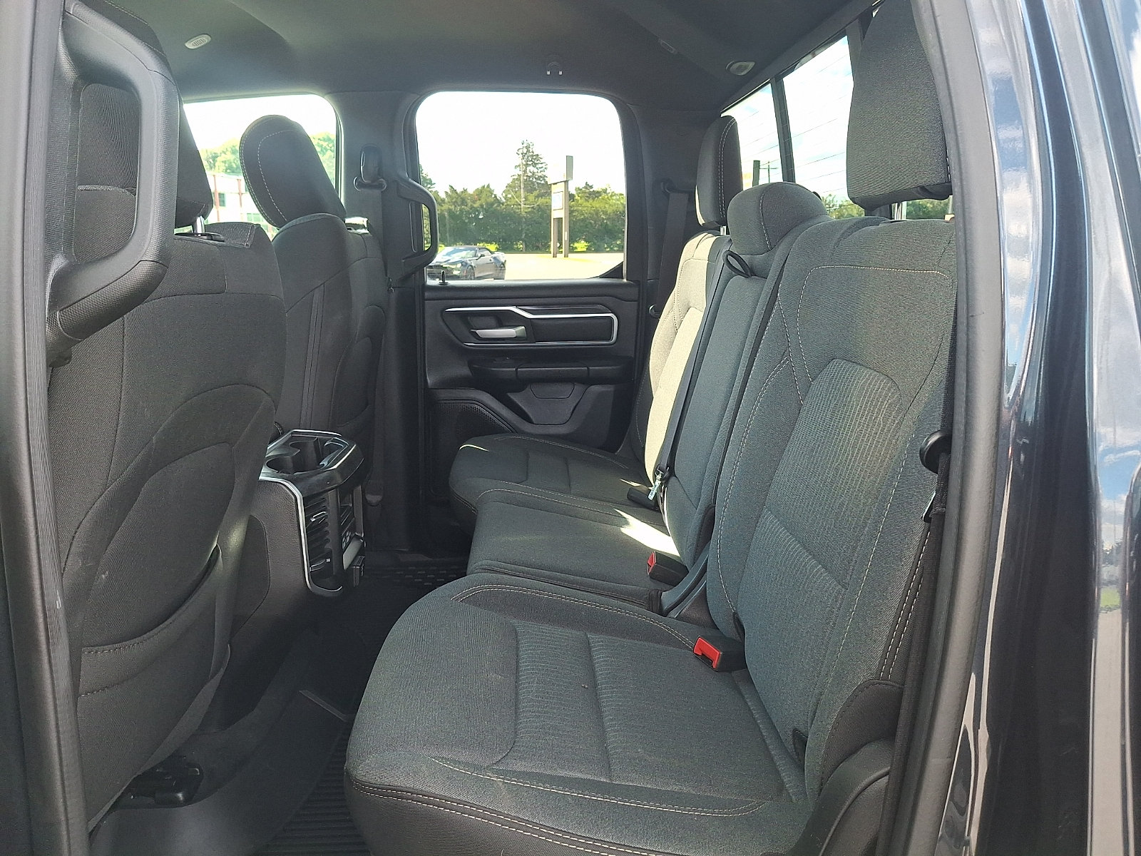 Used 2021 RAM 1500 Big Horn AWD/4WD image 10