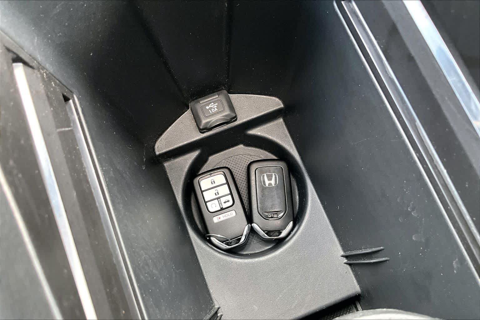 Used 2016 Honda Civic Touring image 15