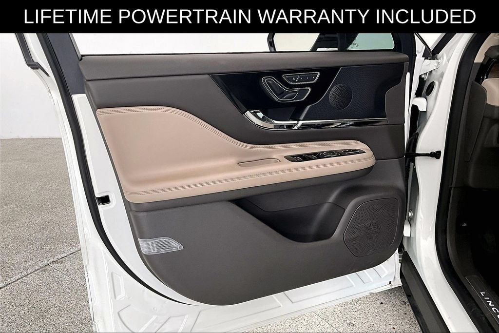 Used 2024 Lincoln Corsair Grand Touring w/ Equipment Group 301A AWD/4WD image 24