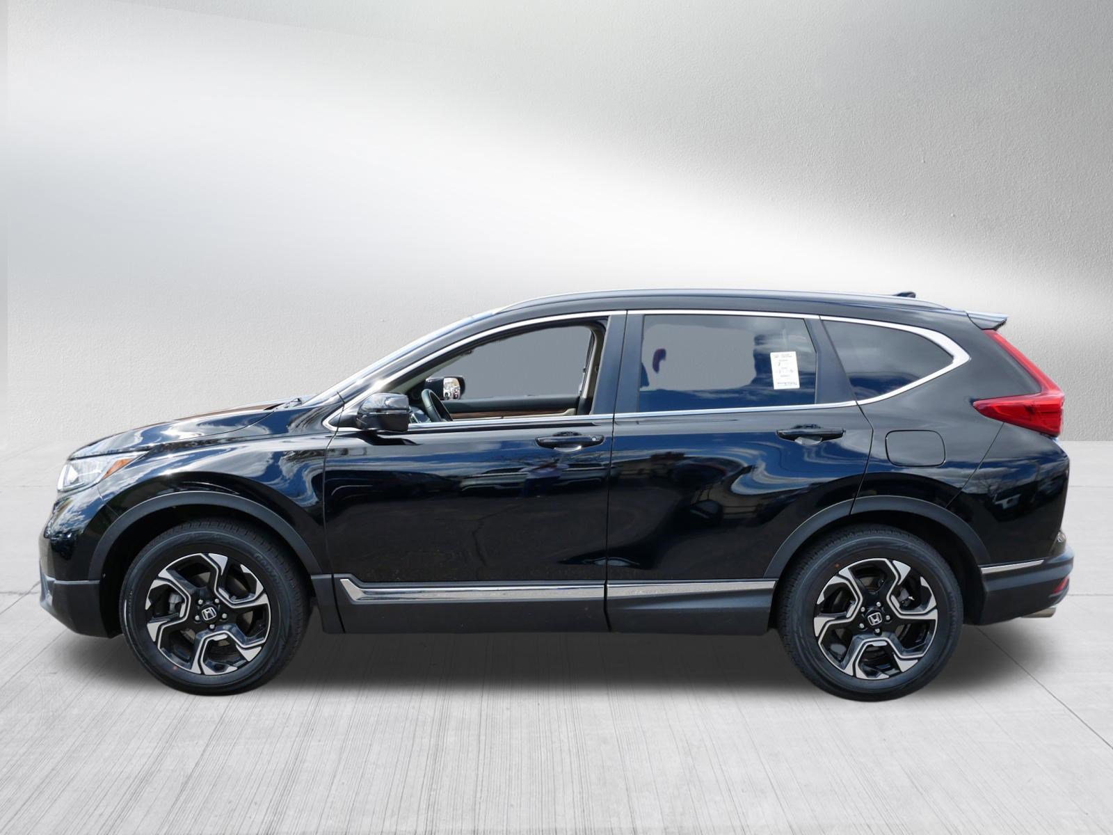 Used 2018 Honda CR-V Touring image 4