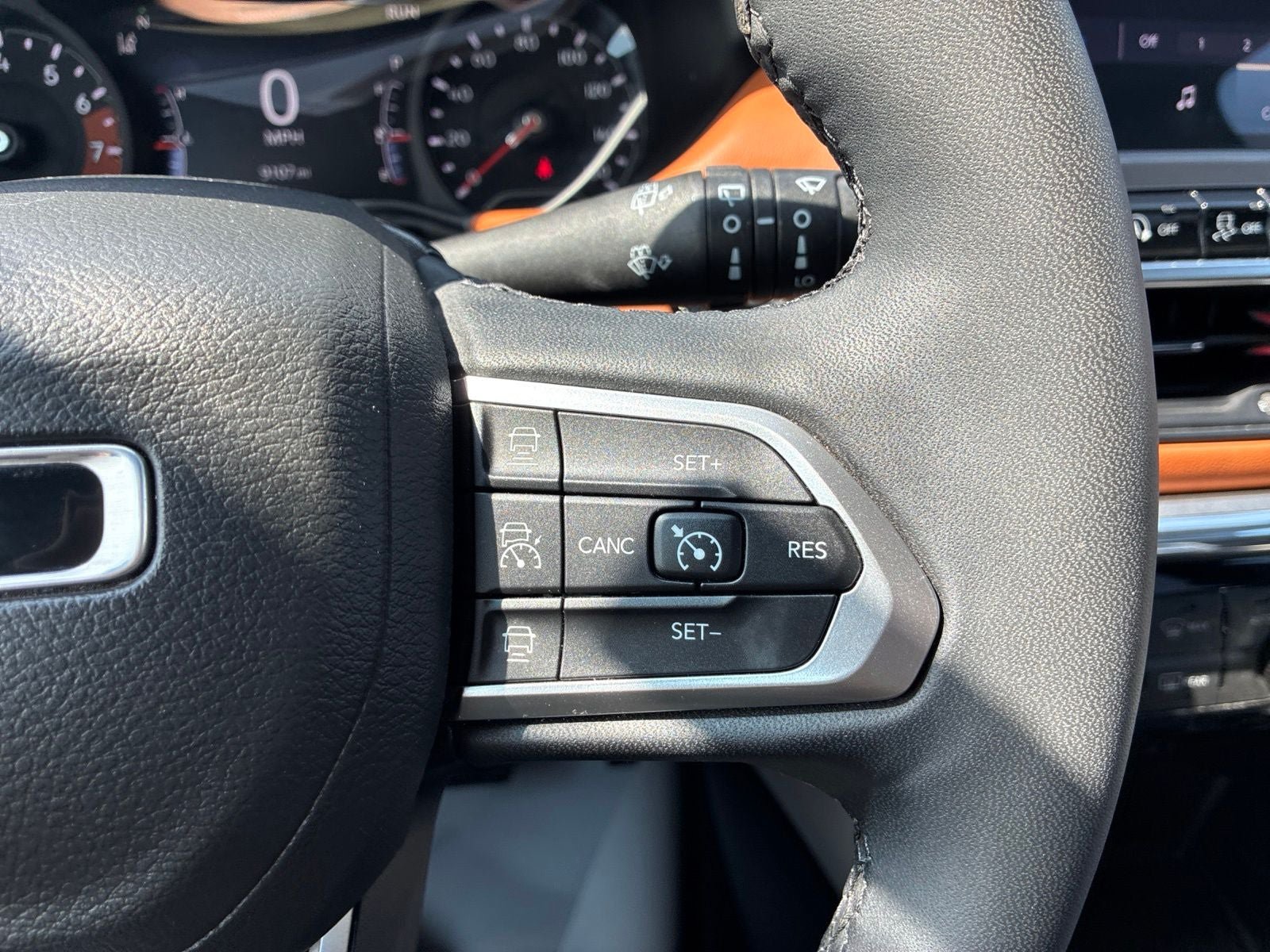 Used 2023 Jeep Compass Limited AWD/4WD image 27