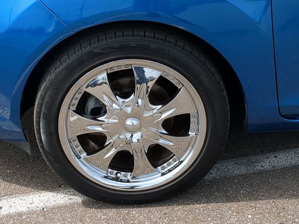Used 2011 Ford Fiesta SES w/ 301A Rapid Spec Order Code FWD image 13