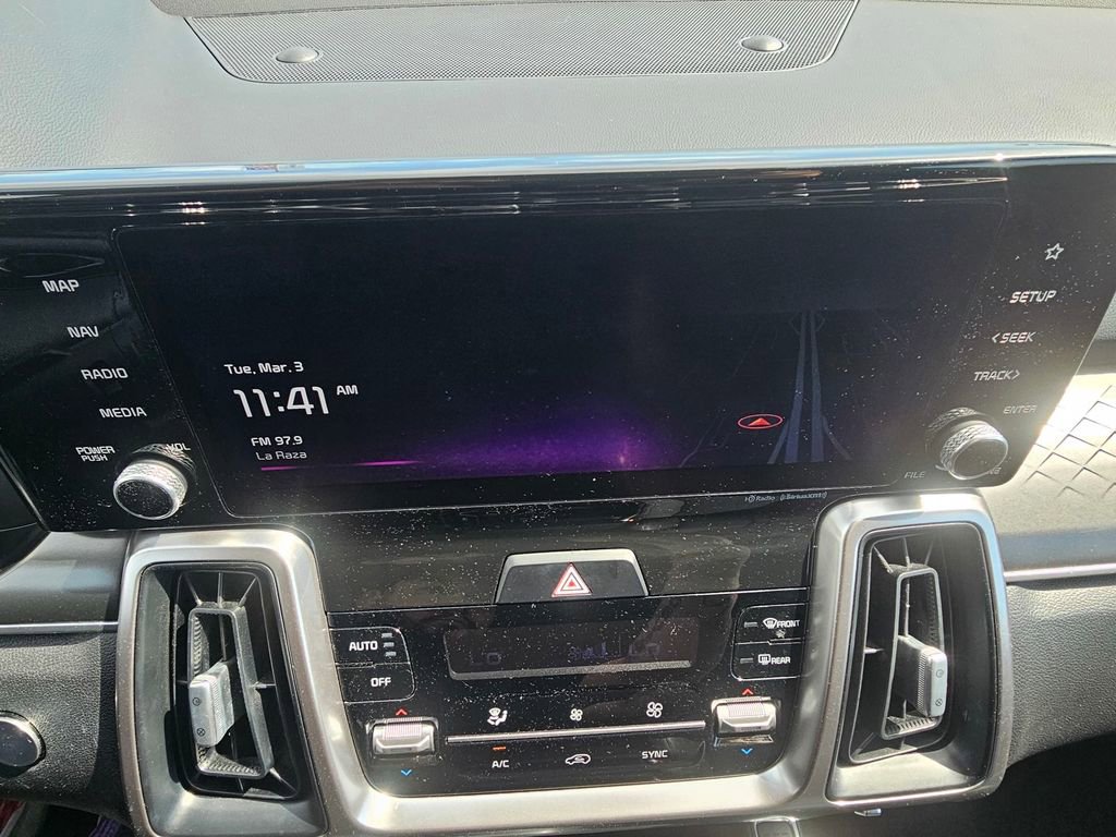 Used 2022 Kia Sorento S image 21