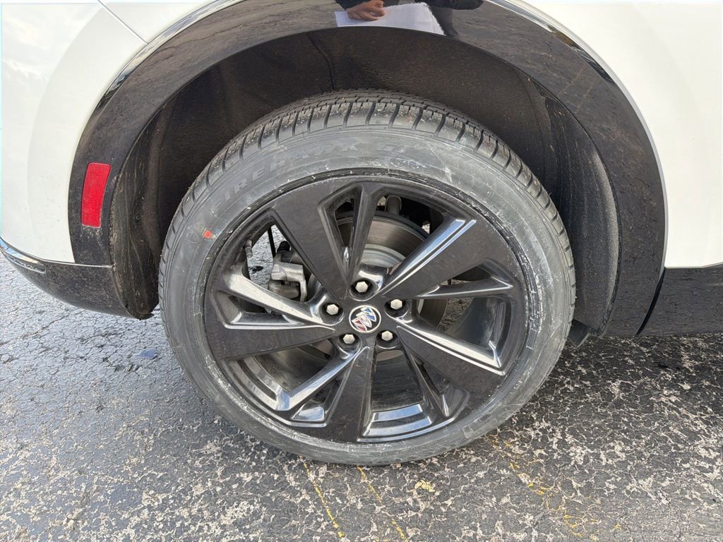 Used 2023 Buick Envision Preferred w/ Sport Touring Package image 31