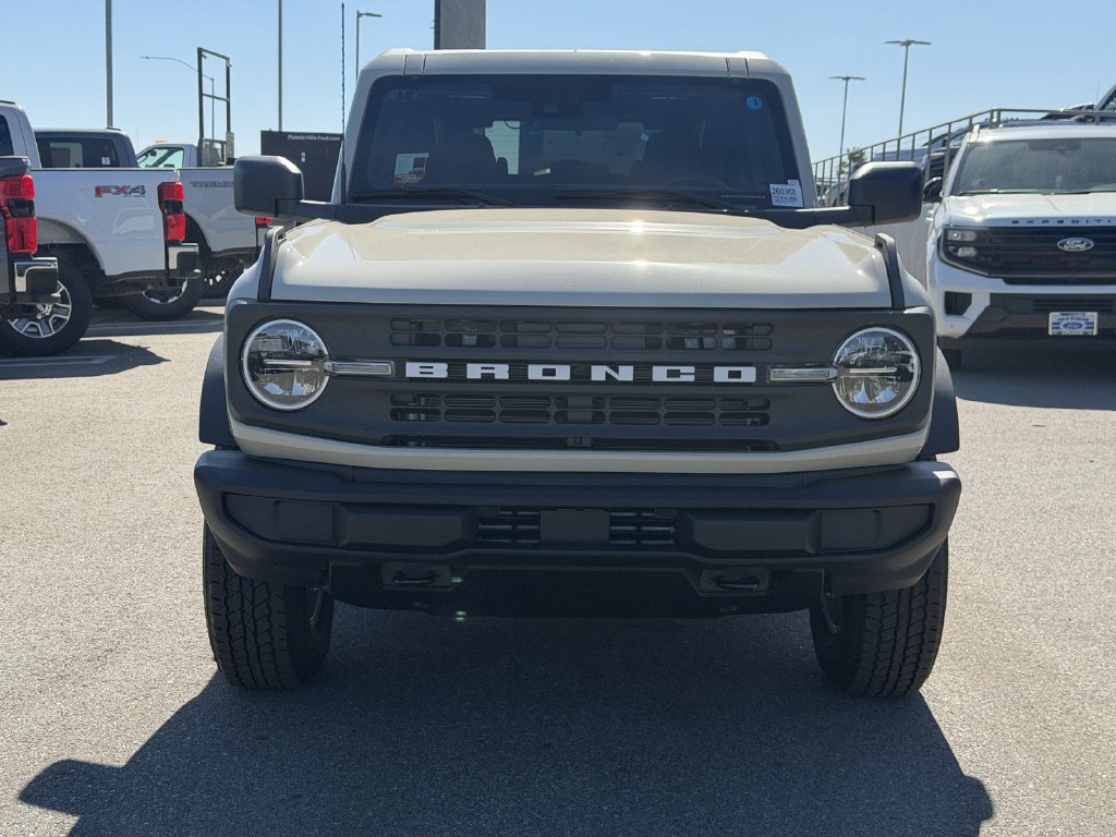 Used 2026 Ford Bronco Big Bend AWD/4WD image 2