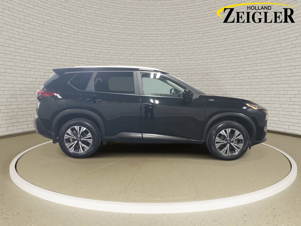 Certified 2023 Nissan Rogue SV w/ SV Premium B Package image 4
