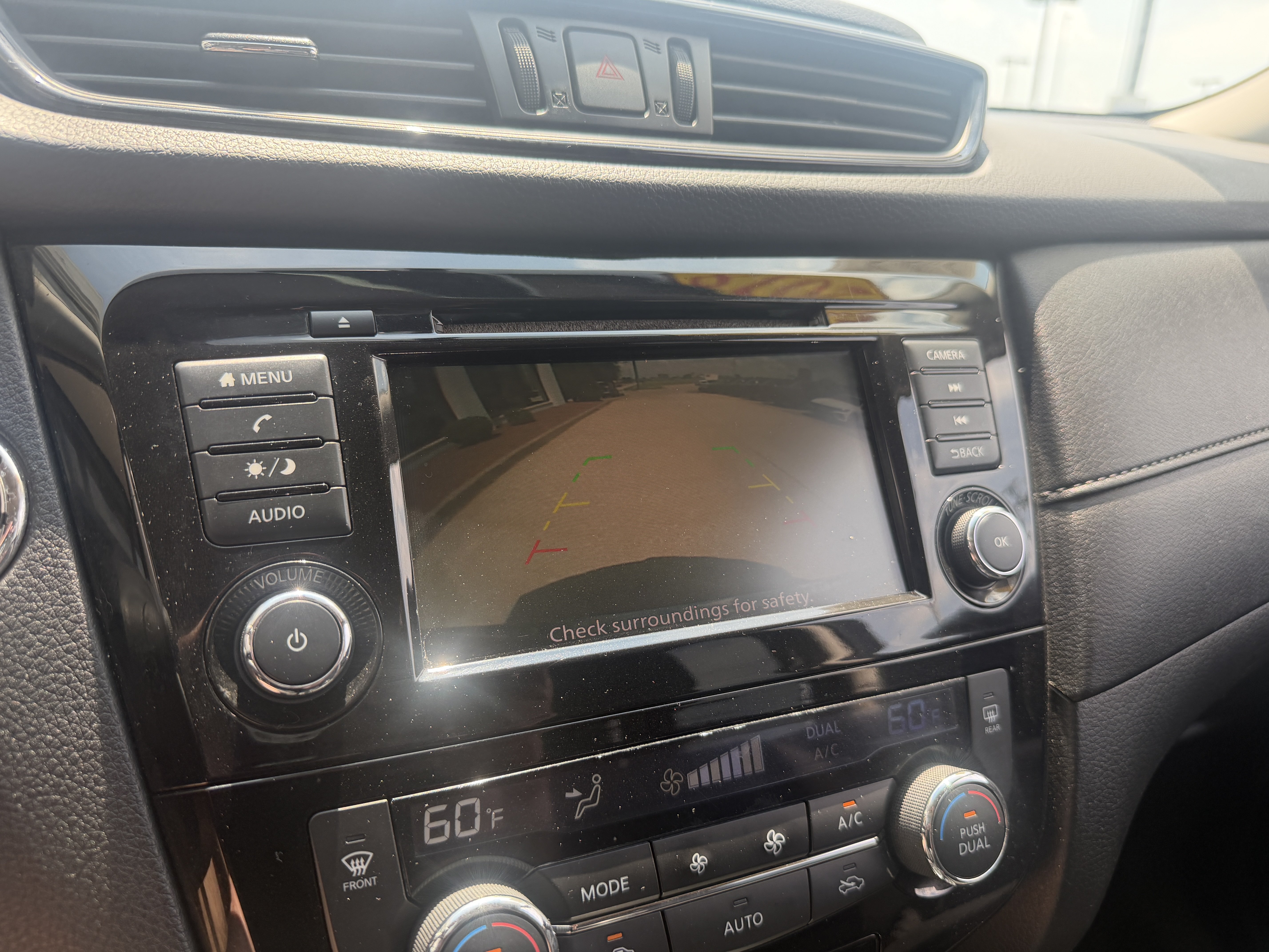 Used 2018 Nissan Rogue SV FWD image 41