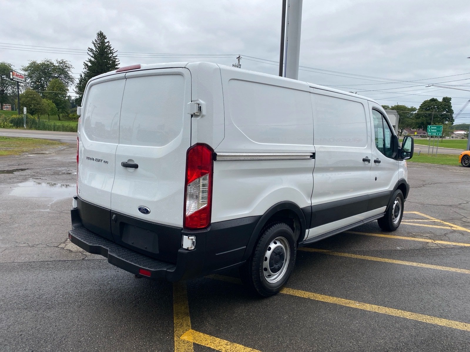 Used 2019 Ford Transit 150 130 Low Roof RWD image 6