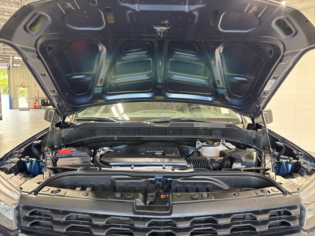 Used 2022 Chevrolet Silverado 1500 Custom AWD/4WD image 40